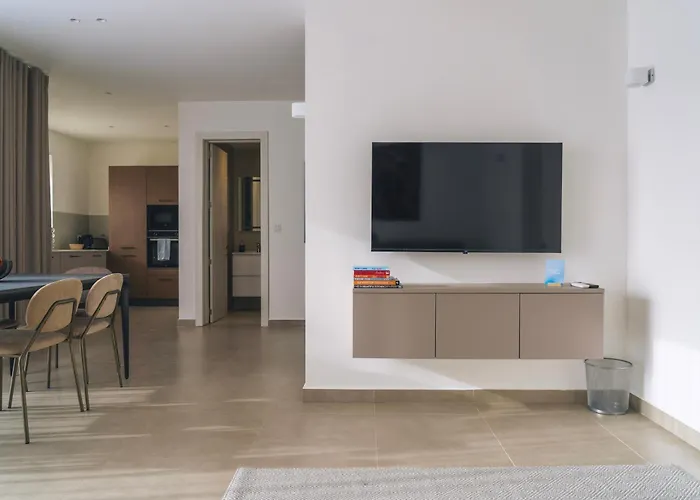 The Valley Collection - A22 Xagħra